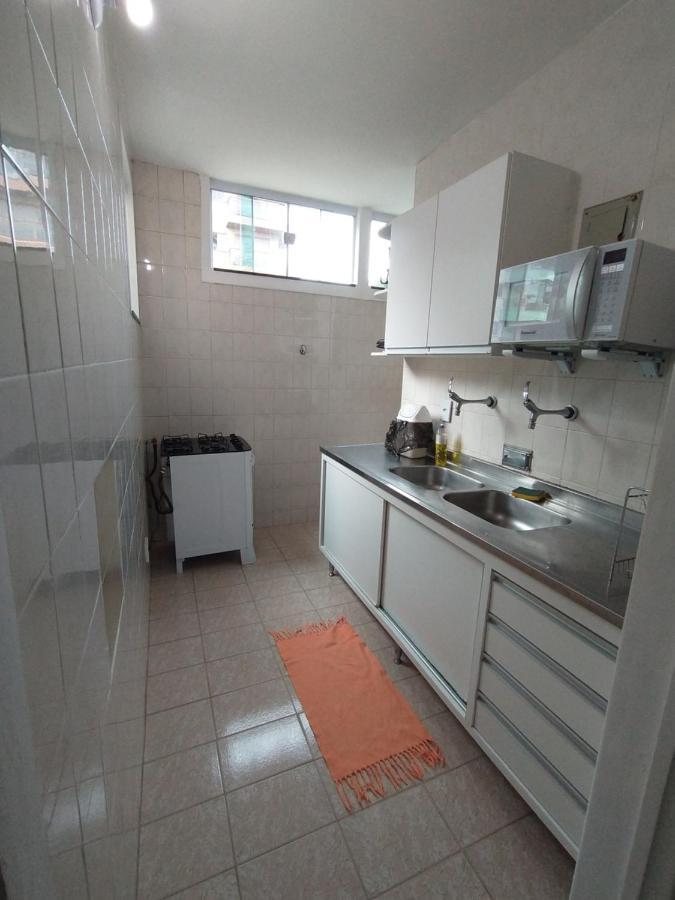 Braga Apartment: Fully Equipped, 3 Ac Rooms, Wi-fi & Free Parking