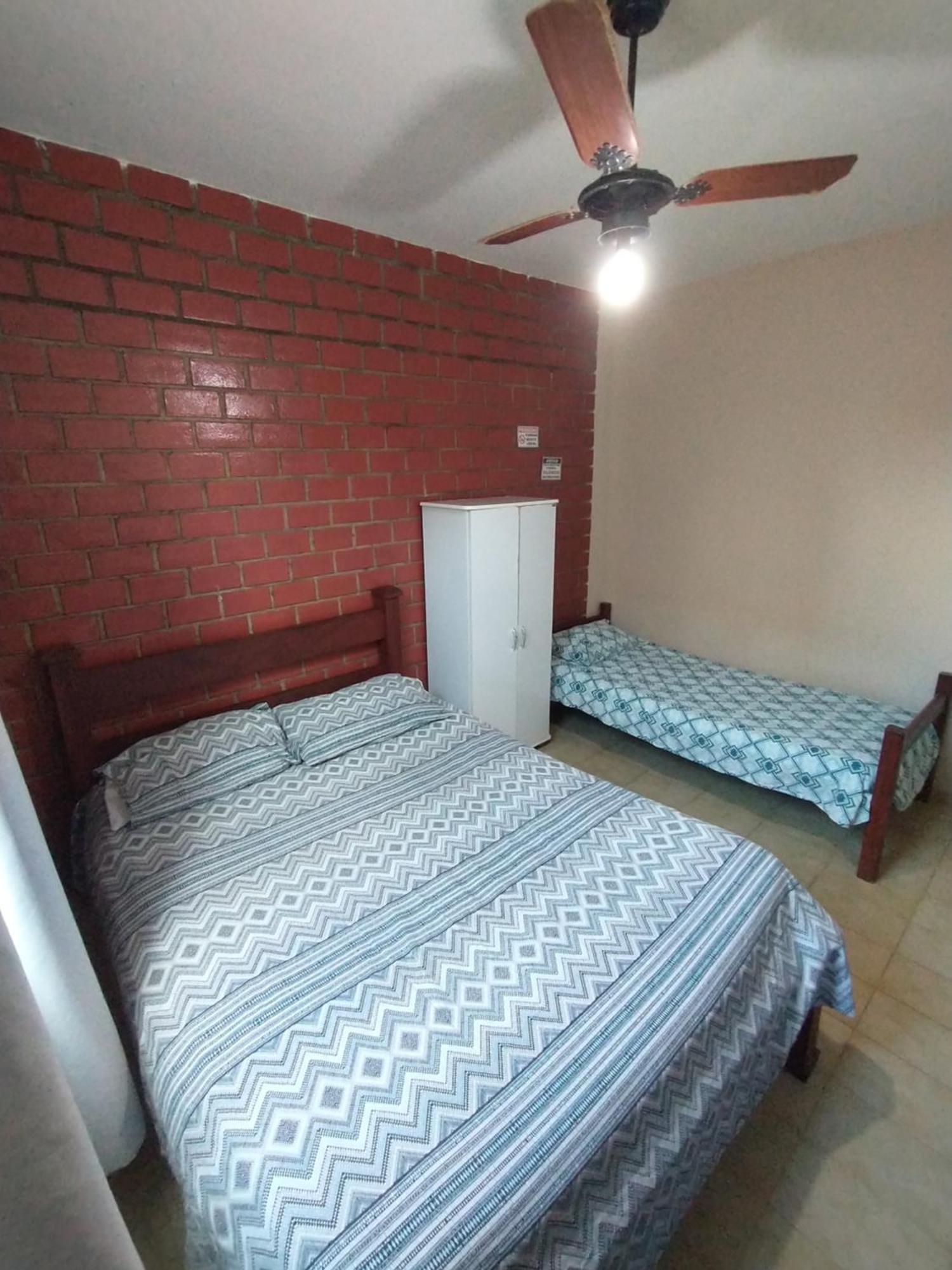 Apartment Braga Apartment: Fully Equipped, 3 Ac Rooms, Wi-fi & Free Parking *